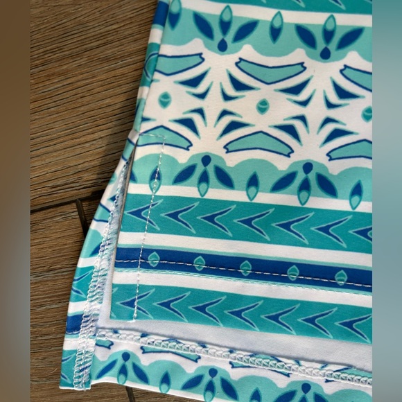 Short sleeve UPF 50 1/2 front zip top - Picture 3 of 10